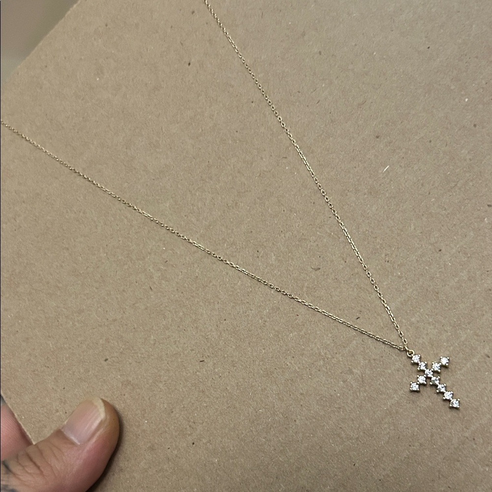 Elegant Gold Cross Pendant Necklace